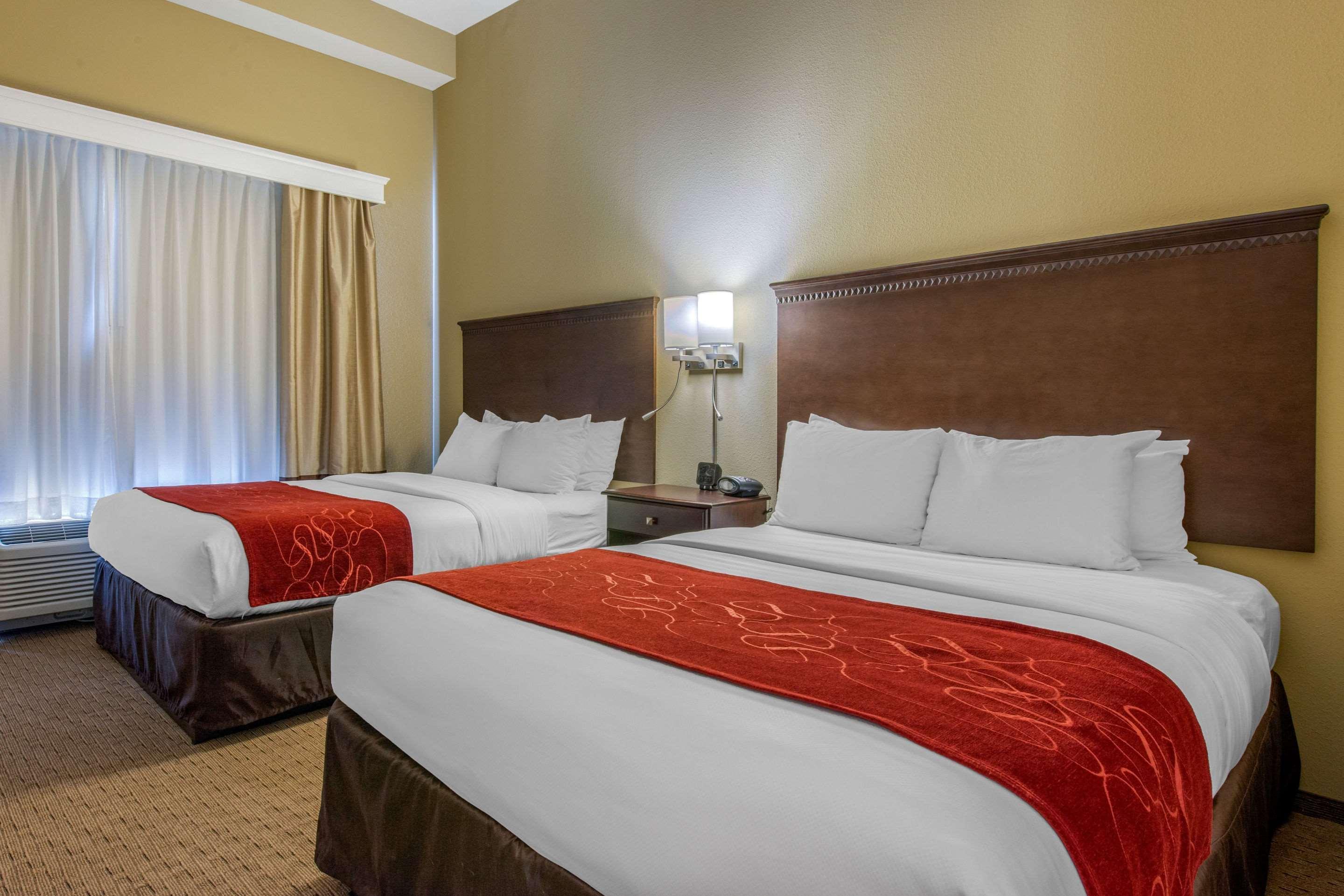 Comfort Suites Sarasota-Siesta Key Экстерьер фото