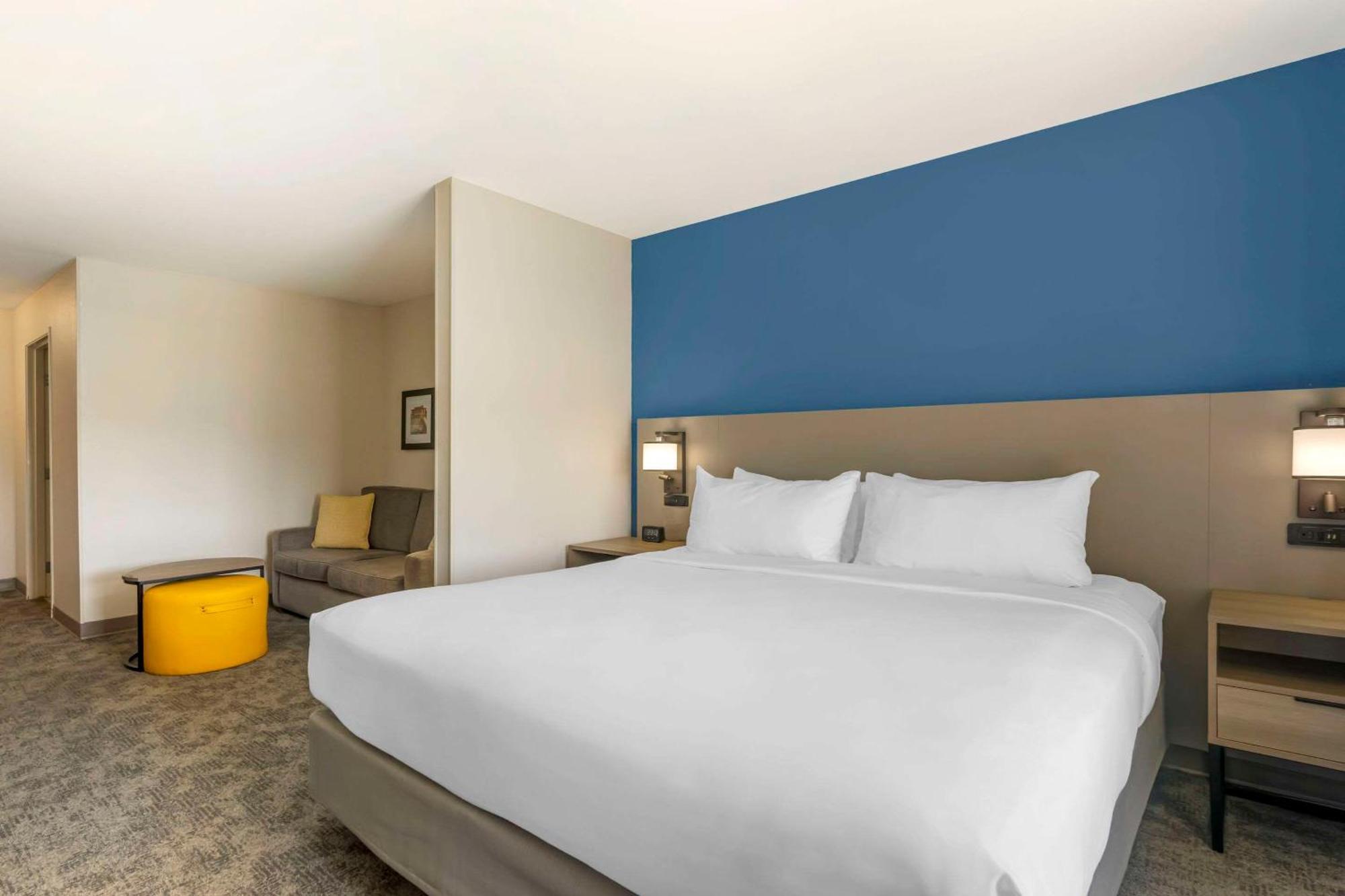 Comfort Suites Sarasota-Siesta Key Экстерьер фото