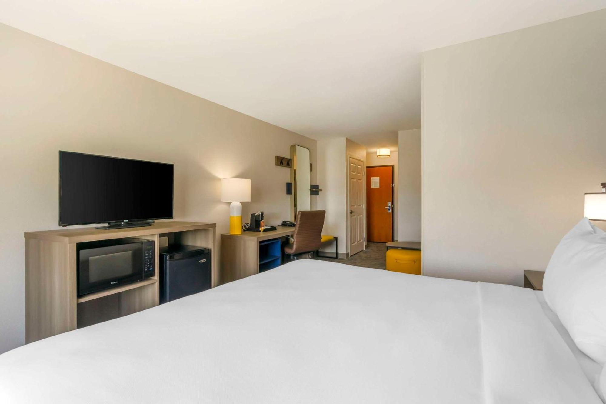 Comfort Suites Sarasota-Siesta Key Экстерьер фото