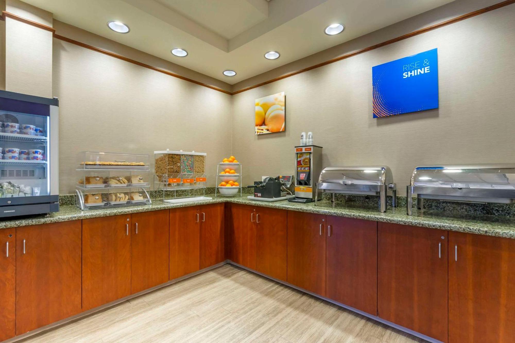 Comfort Suites Sarasota-Siesta Key Экстерьер фото