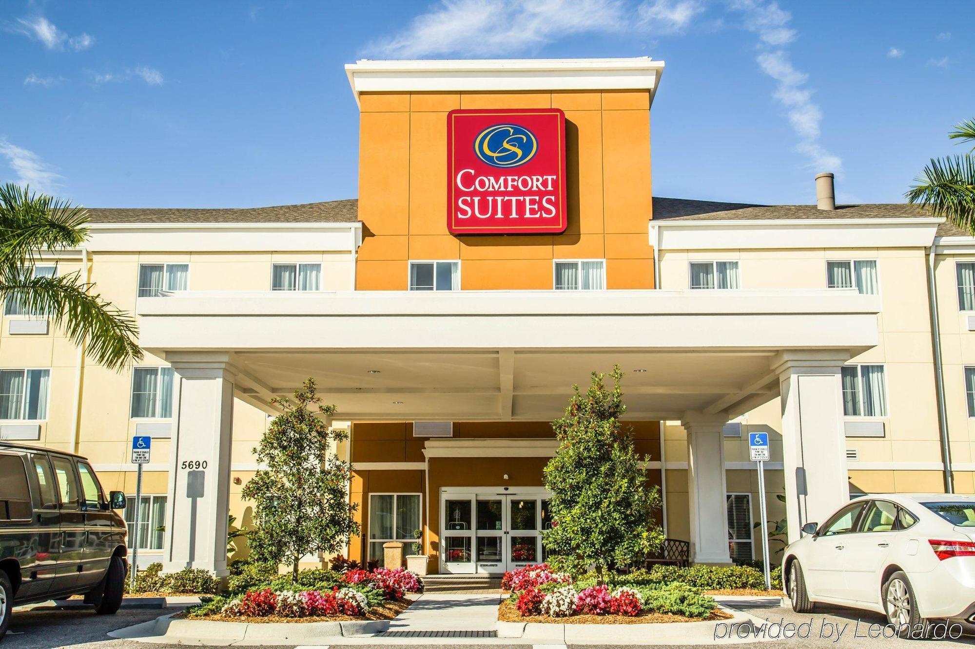 Comfort Suites Sarasota-Siesta Key Экстерьер фото